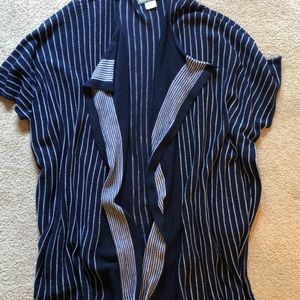 NWOT women’s shawl